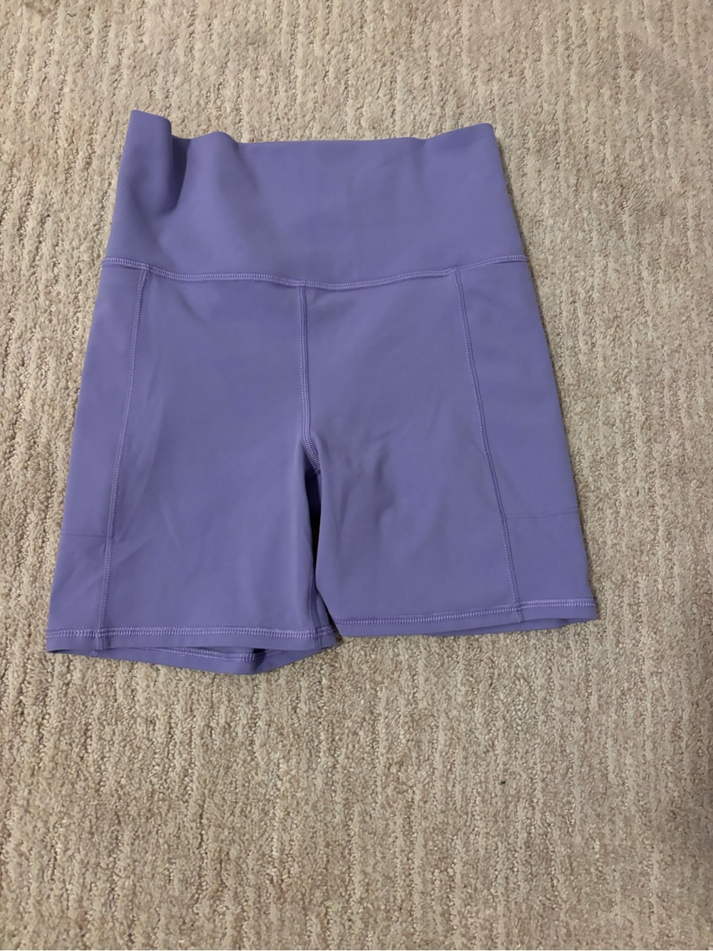 New without tags Vuori XS Lavender High-Rise Performance Bike Shorts - Picture 6 of 7